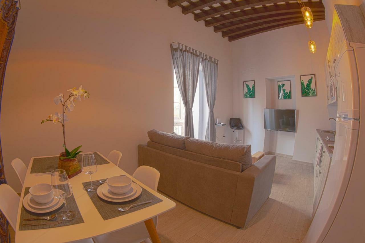 Cdz - Poniente, Intimo Apartamento En El Corazon De Cadiz Exterior photo
